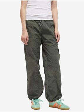 Peachy Den Women’s Mimi Cargo Pants In Slate Green Drawcord Waist And Hem Small